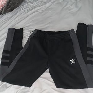Women’s adidas sweat pants